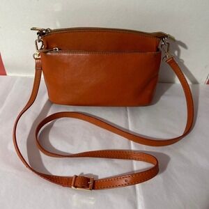 Divina Firenze leather shoulder bag